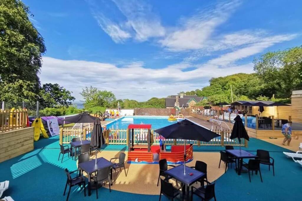 Glade Lodge- North Devon Coast, Bideford Bay Caravan Park Extérieur photo