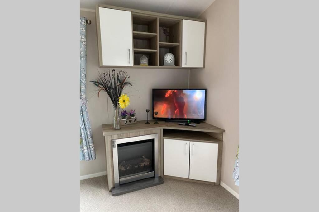 Glade Lodge- North Devon Coast, Bideford Bay Caravan Park Extérieur photo