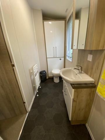 Glade Lodge- North Devon Coast, Bideford Bay Caravan Park Extérieur photo